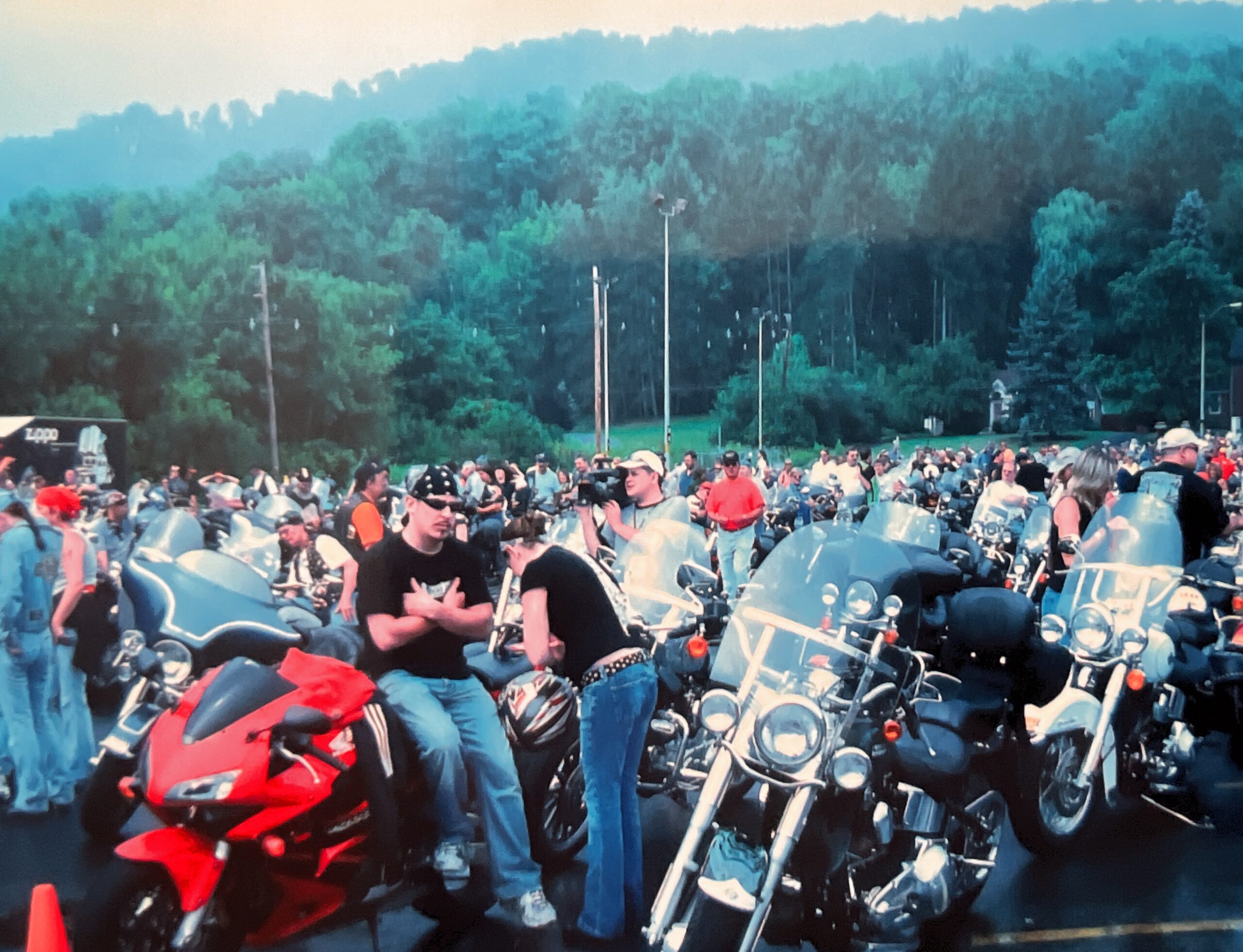 Photo694211771397_inner_8-23-738-23-8-976-738-976